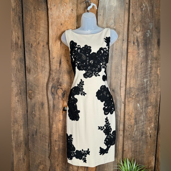 Blumarine Wool Blend Embroidered Dress - Size IT44 US8 - Picture 1 of 15